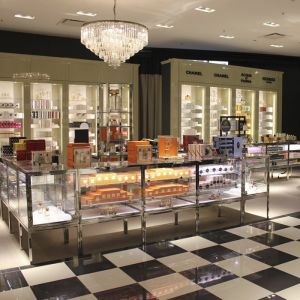 Do You Know What Your Retail Fixtures Say About Your Brand?